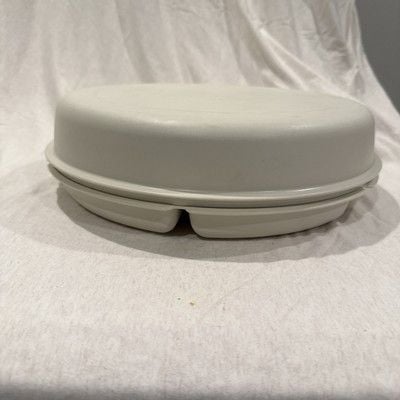 TUPPERWARE Serving Center 6-Part Divided Party Veggie Snack & Dip Tray 1666-1 7