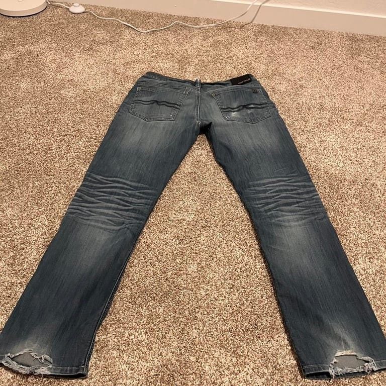 Buffalo David Bitton blue denim jeans
bad heelbite no stains 2