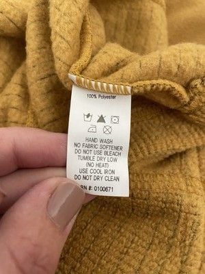 Vertical Limit Women’s Quarter Zip Performance Pullover Mustard Gold XL Outdoor 9