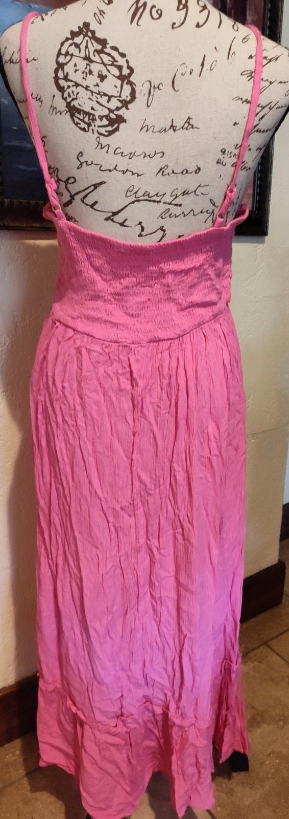 Charlotte Russe Beautiful Hot Pink Crochet Halter Ruffled Crinkle Dress Size XL 5