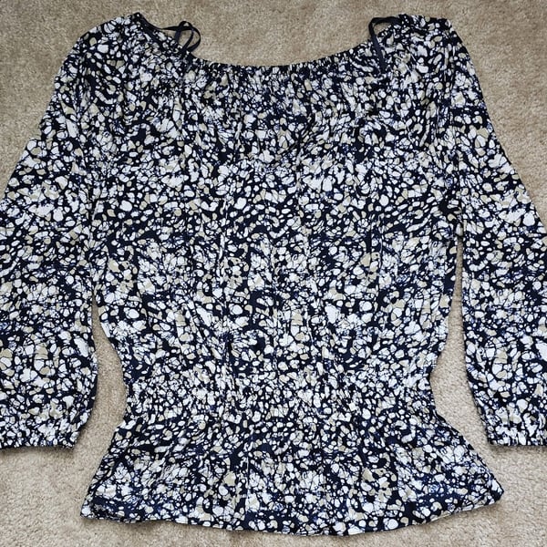 Michael Kors Women's Abstract Print Peplum Blouse Long Sleeve Navy Tan White
