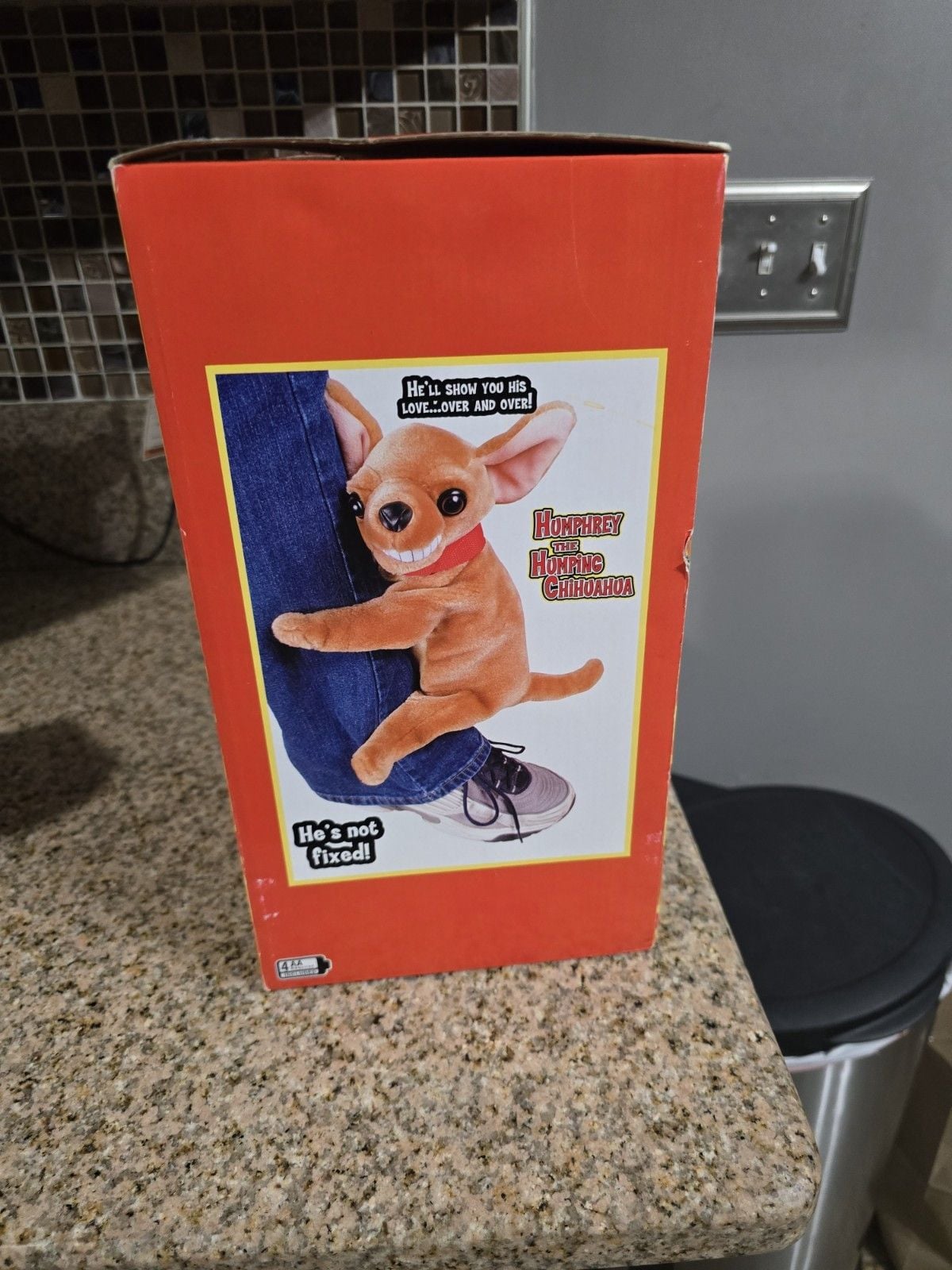 "Humphrey The Humping Dog" Chihuahua Novelty Animated Toy Gemmy New In Box. 2