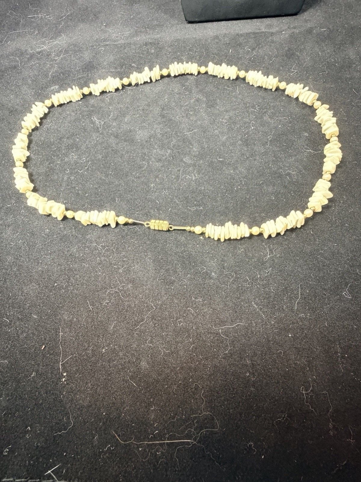 Vintage 20.5” White Coral Branch Chip Pearl Necklace Gold Tone Spacer Beads 29g 9