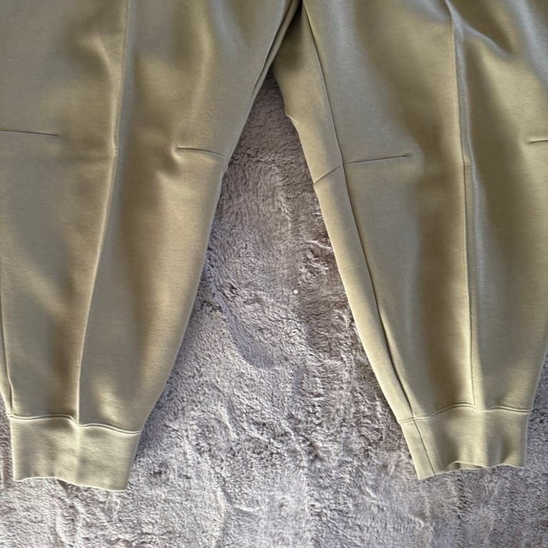 NWT Nike Women's Standard Fit Mid Rise Jogger Pants size 3X relaxed 3