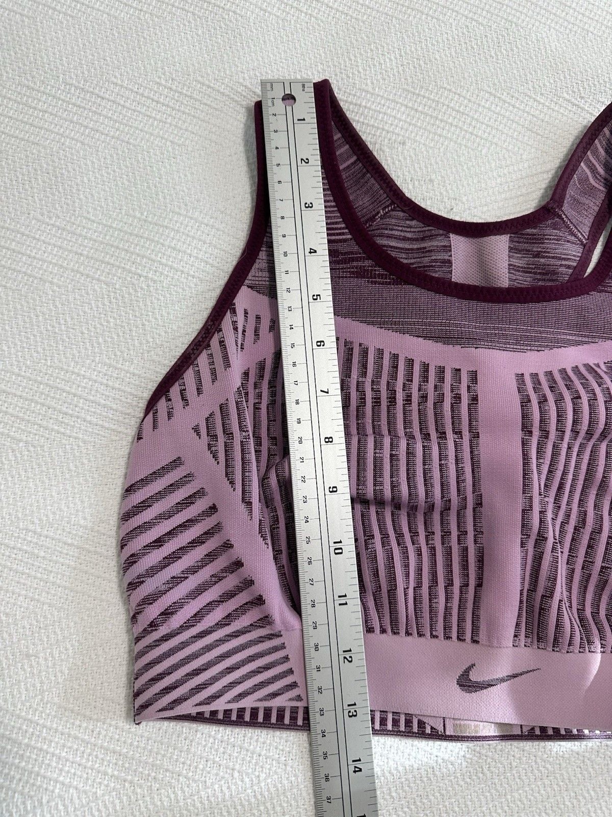 Nike Sports Bra Pink Purple Seamless Medium Support Size XL 8