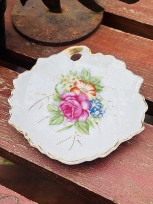 Vintage Noritake Porcelain Floral Trinket Dish w/ Gold Trim & Thumb Handle 3