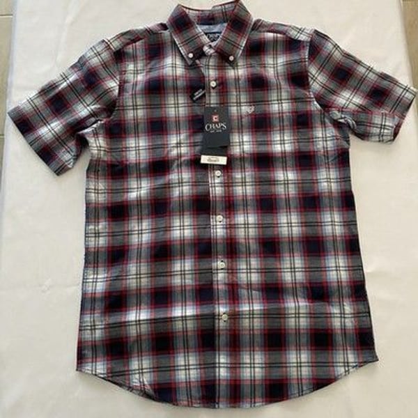 Chaps Men's Everyday Classics Short Sleeve Button-Down Plaid Shirt Size S