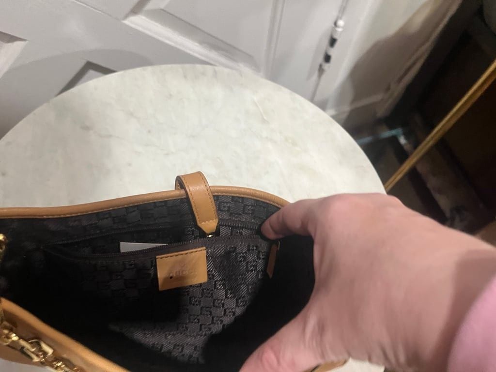 Gucci Quilted Leather Shoulder Bag with Gold Chain 7