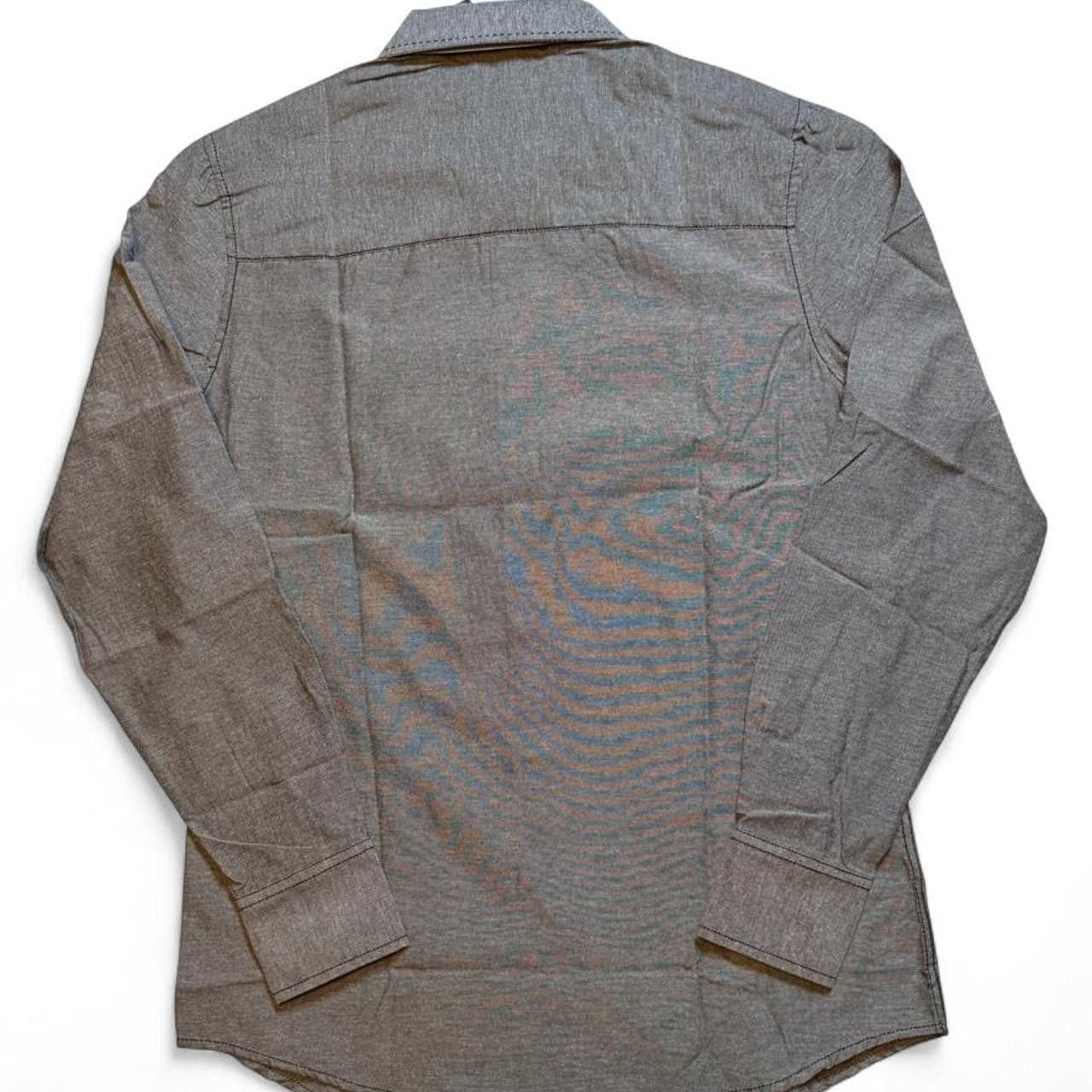 Log wear men’s Gray button-up shirt size medium dimensions in the pictures brand new with tags 8