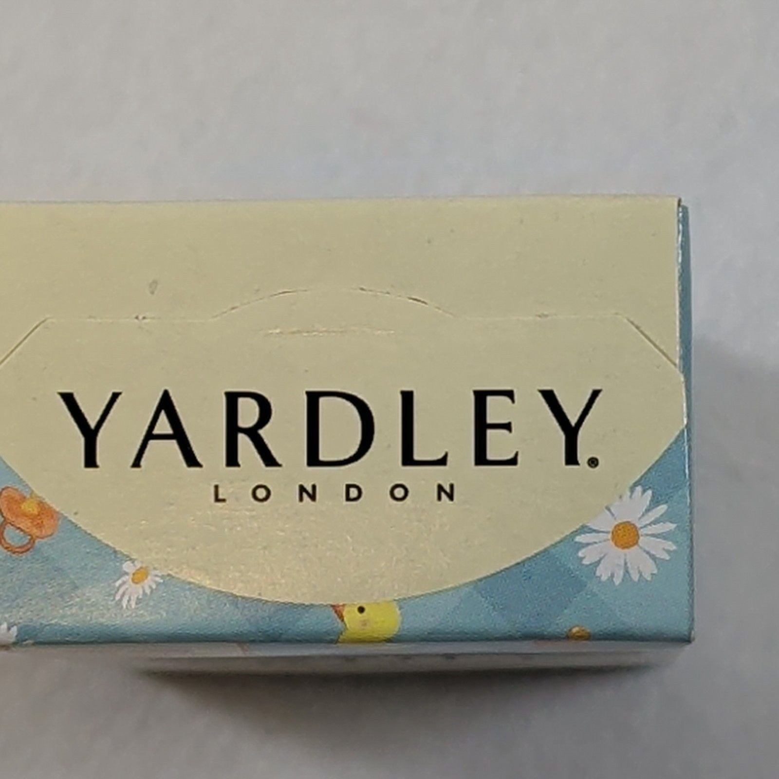 Yardley London Essential Hydration Botanical Baby Bar Chamomile 8/4 oz Multipack 5