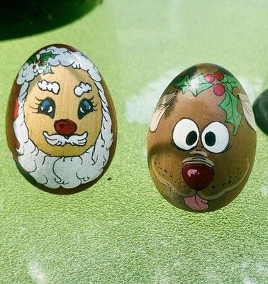 VTG 1990 Handpainted & Artist Signed Santa & Rudolph The Red Nosed Reindeer Eggs 1