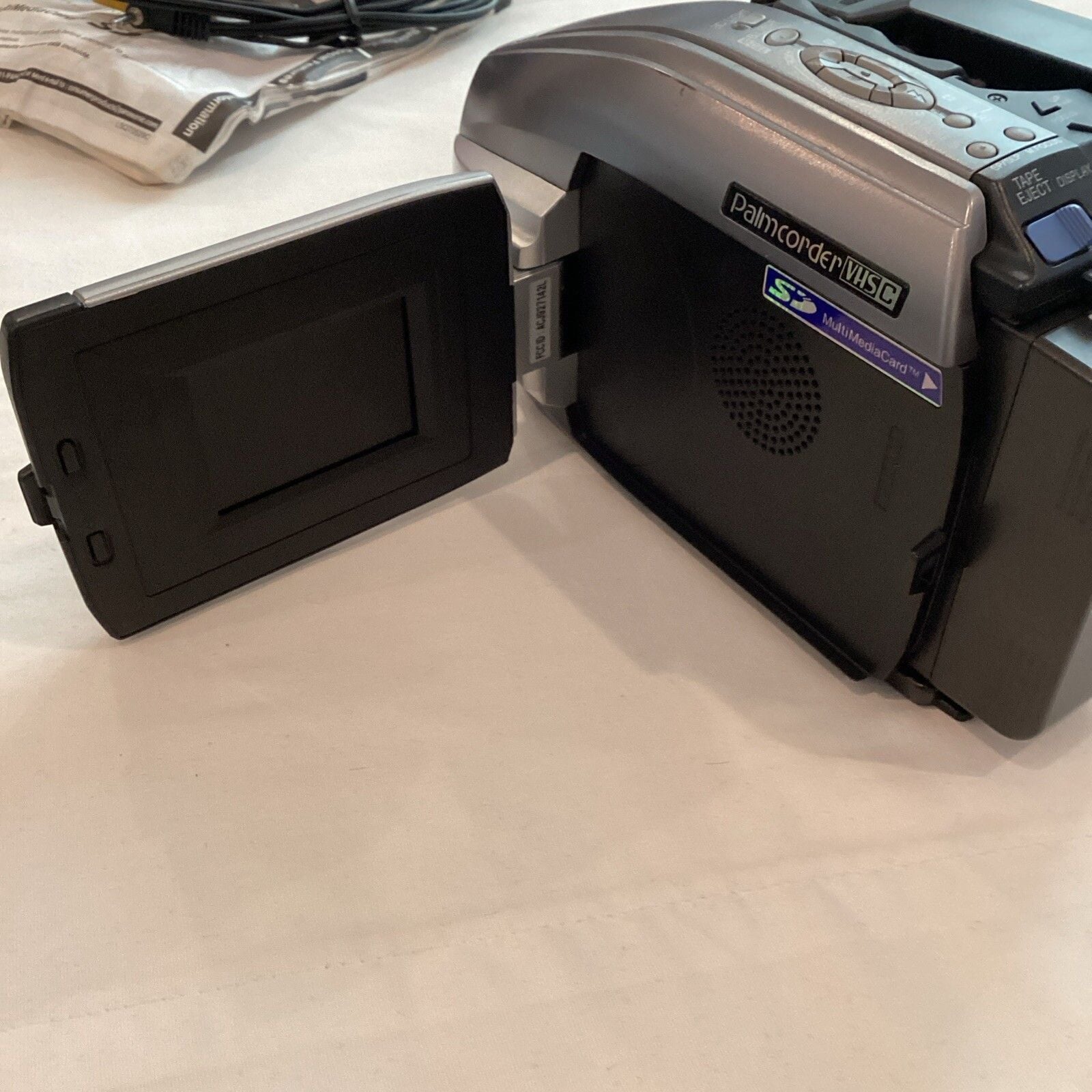 Panasonic Pamcorder VHS-C Camcorder PV-L452 W Battery, Cord, Strap, And Manual 3