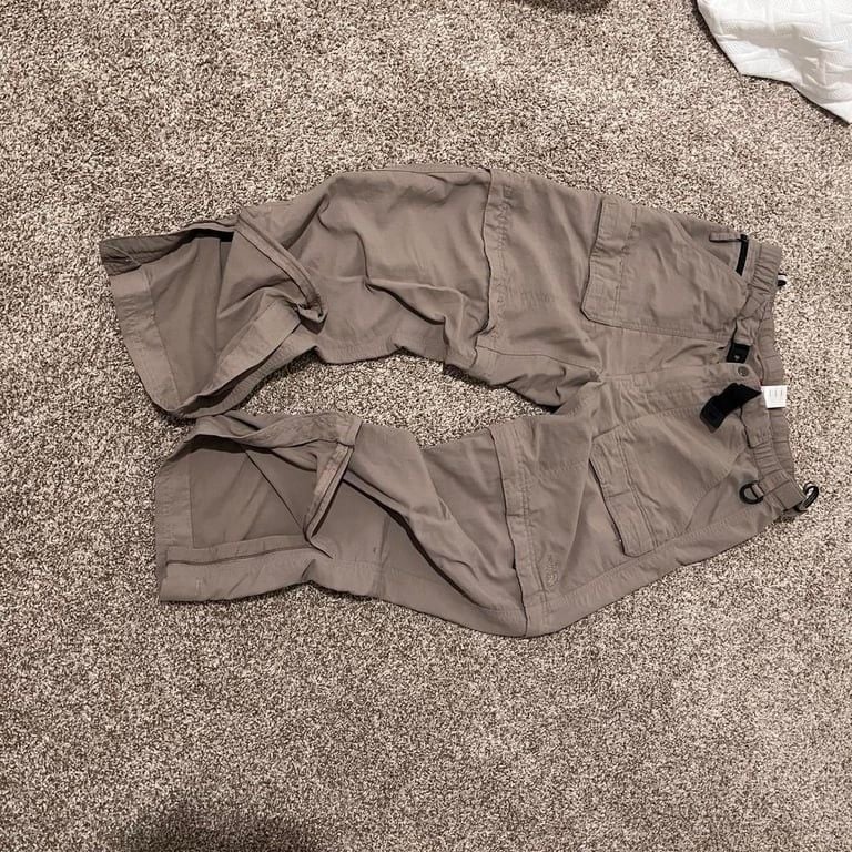 The North Face cargo pants/shorts 1