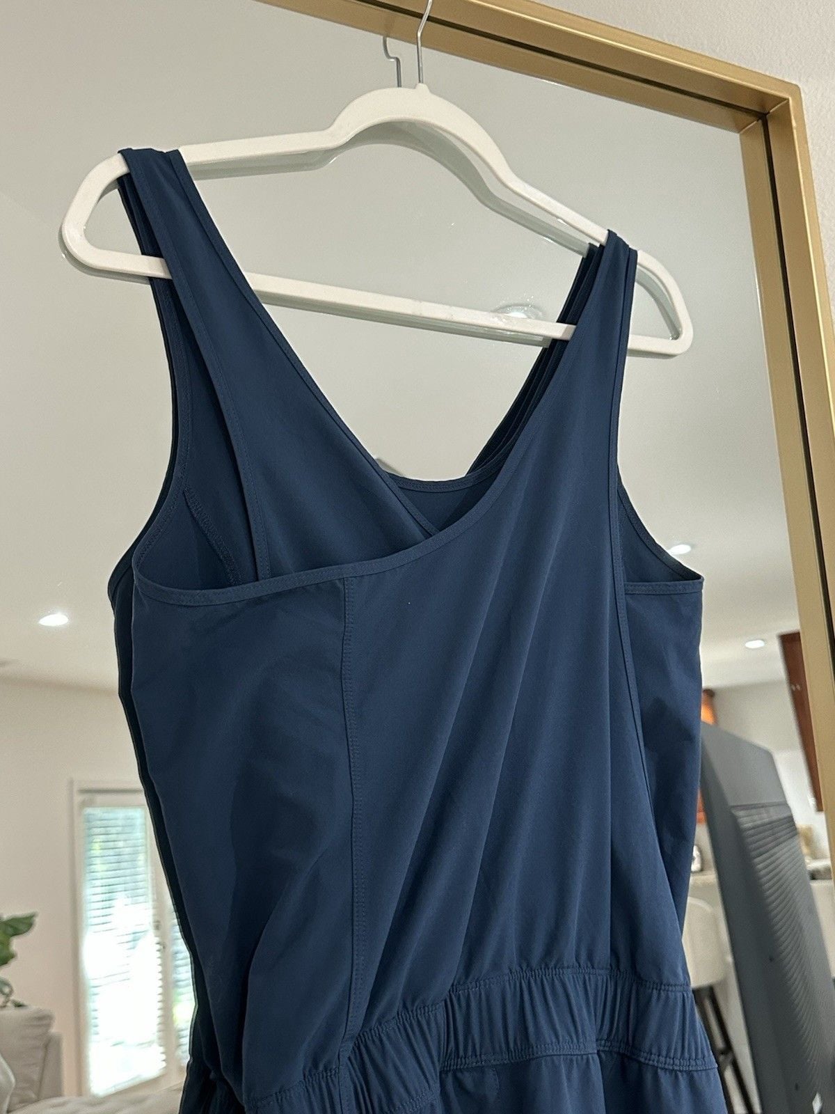Patagonia Fleetwith Romper Womens Medium V-Neck Drawstring Stretch Waist 9