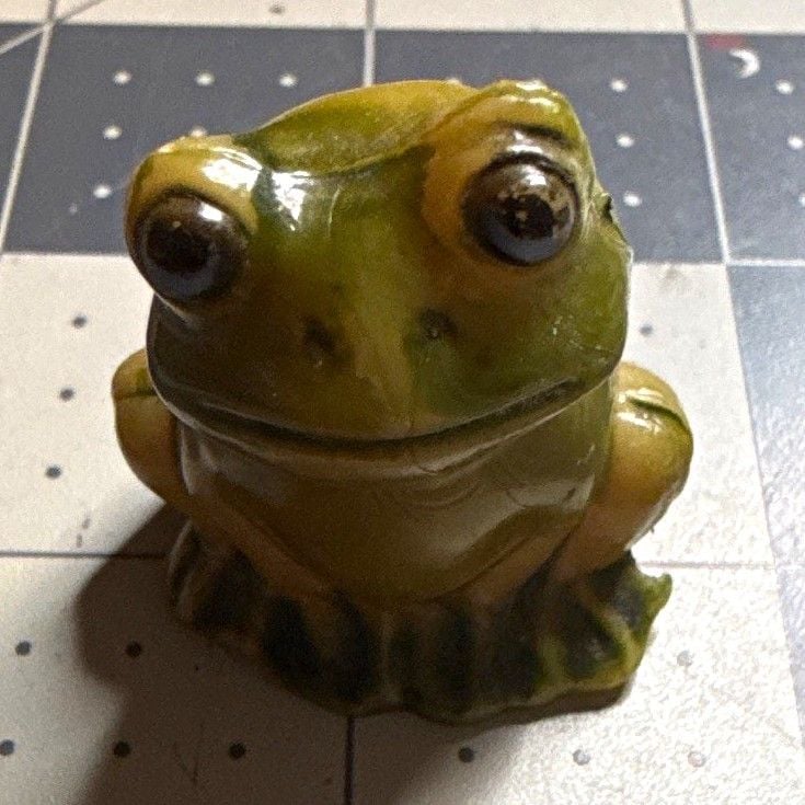 Green Porcelain Frog Figurine Collectible Decor Marked Hong Kong 1