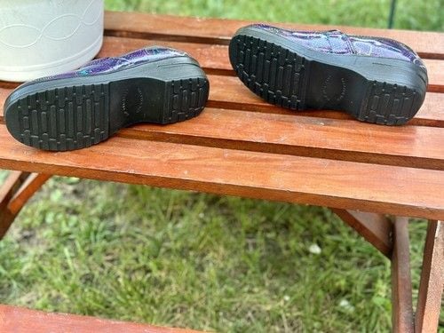 Easy Works By Easy Street 9.5 Wide Leeds Hearts Non Slip Nursing Clogs Work Clog 11