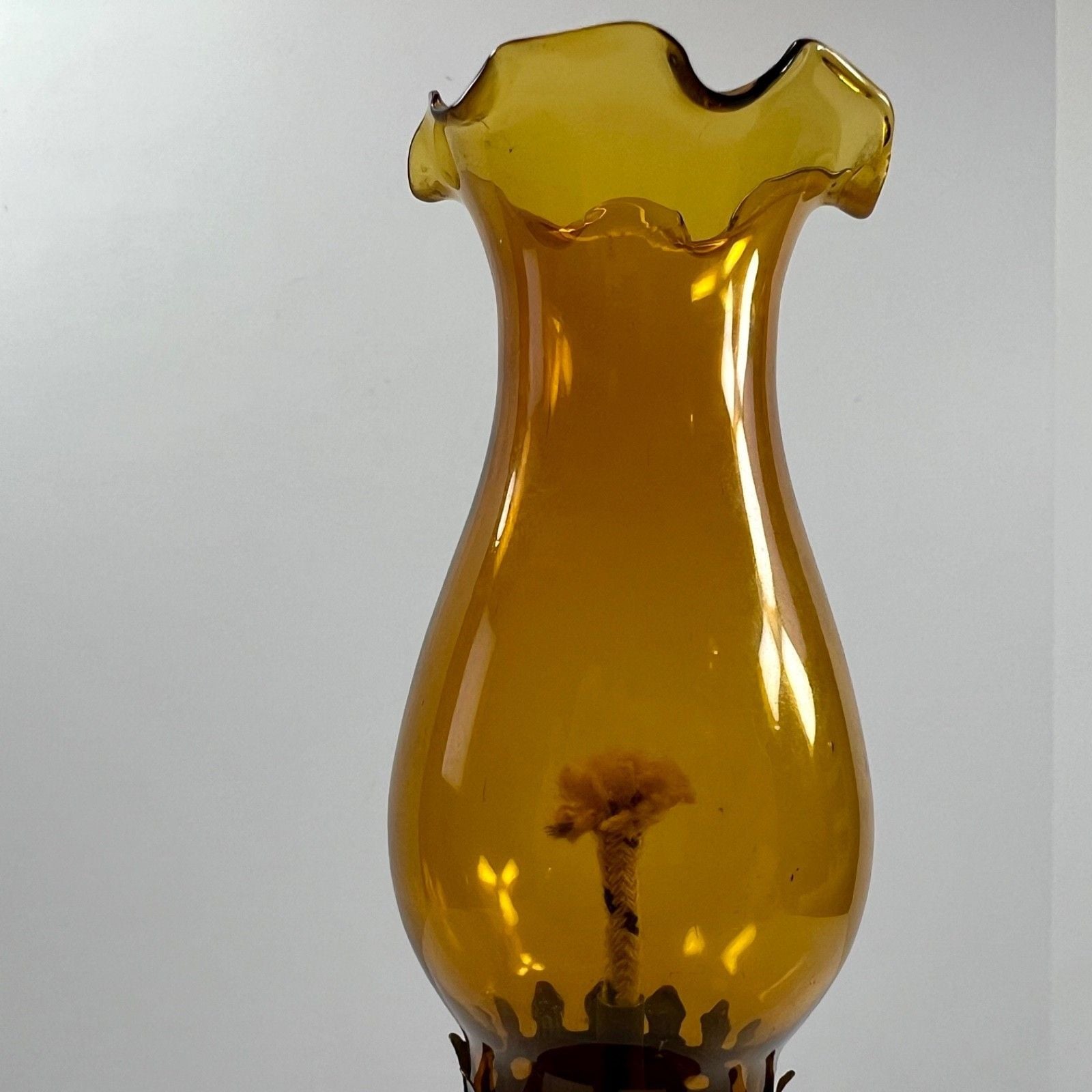 Vintage Chap Stick 1976 Amber Glass Mini Oil Lamp "The Last Supper" Hong Kong 13