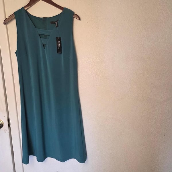 White House Black Market teal dress in size M new with tags #whitehouseblackmarket #teal