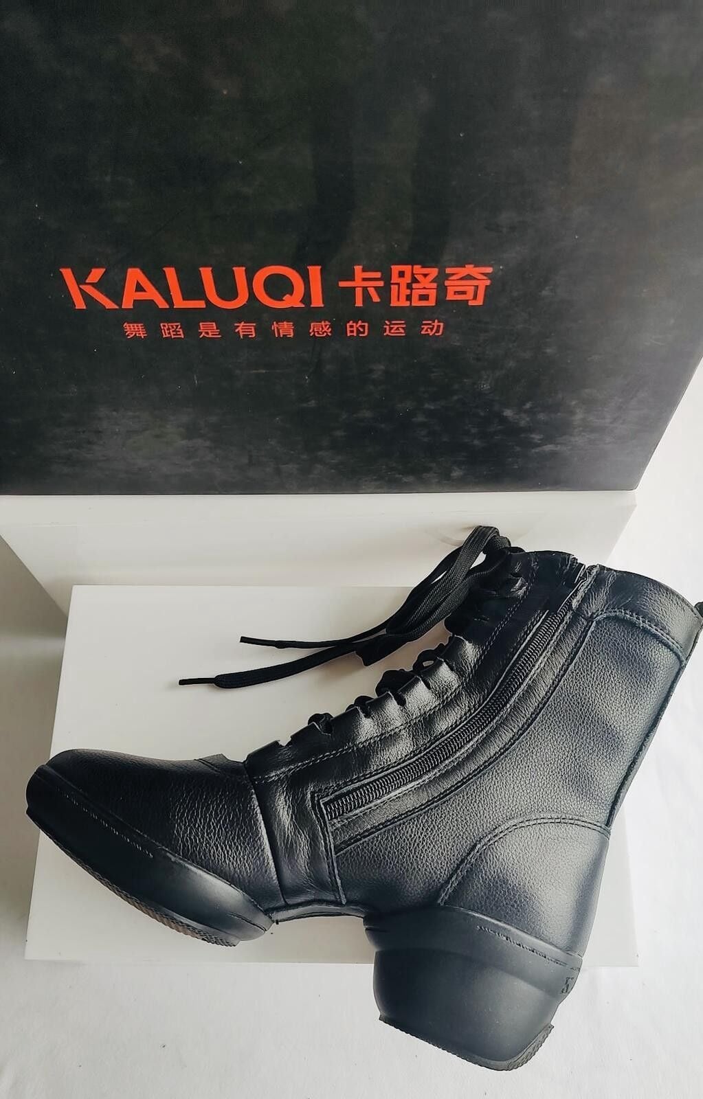 KALUQI Black Lace-Up Ankle Boots with Block Heel 8
