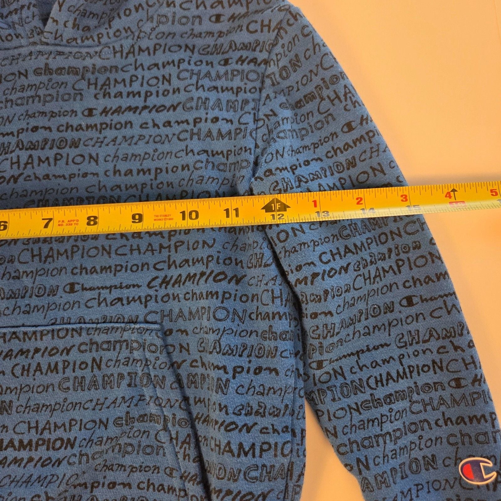 Champion Boys Kids blue Fleece Hoodie All Over Print Script Logo Size 5 12