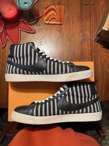 Size 11.5 - Vintage Nike Blazer Premium SB Pinstripe 2006 3