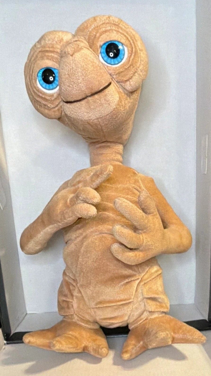 Universal Studios E.T. The Extra-Terrestrial Medium Brown Washable Stuffed Plush 1