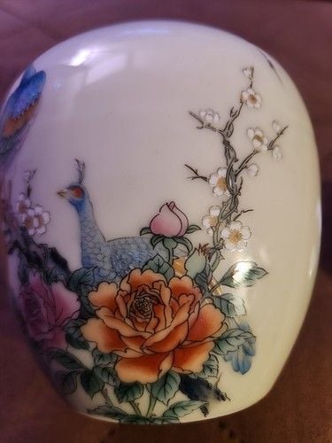 Vintage Japanese Ginger Jar / Urn with Lid- Peacocks Roses 5
