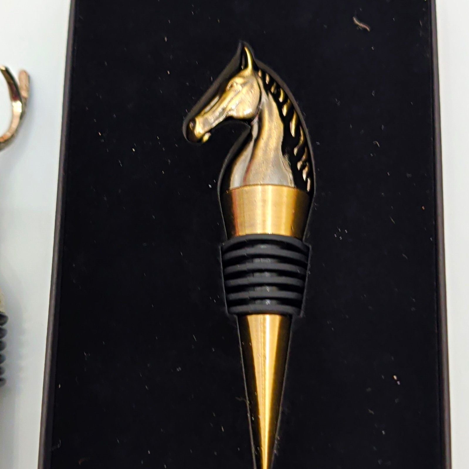 4pcDecorative Beverage Bottle Stopper Set Equestrian Stag Metal Wood Gift 5