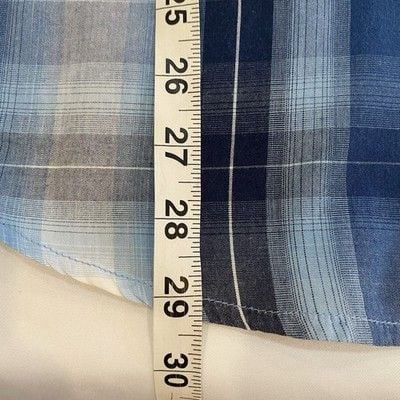Levi’s Men's Classics Short Sleeve Button-Down Plaid Shirt Size L 7