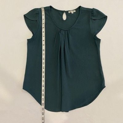 Women's Wild Pine Round-Neck Tulip Sleeve Blouse Top Small 7