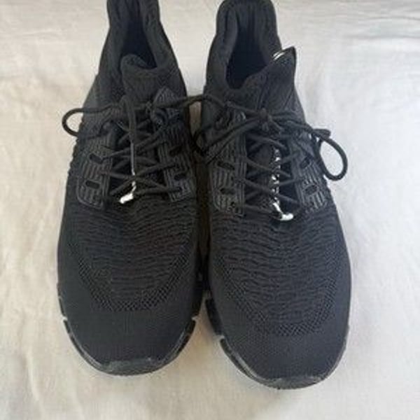 Black Breathable Knit Running Shoes Size 13