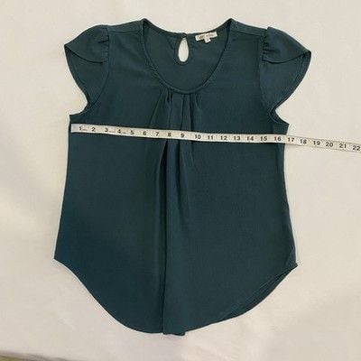 Women's Wild Pine Round-Neck Tulip Sleeve Blouse Top Small 5