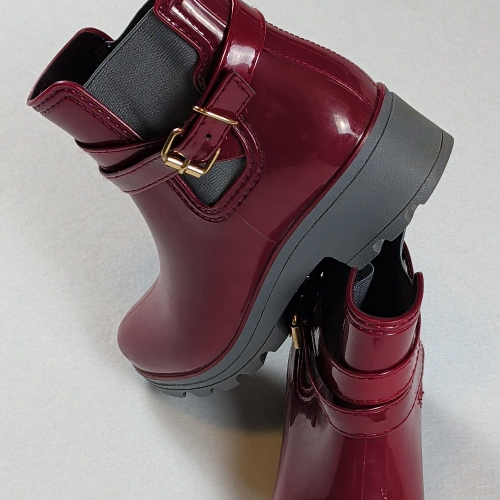 Women's Burgundy Chelsea Ankle Rain Boots Buckle Strap Rubber Lug Sole size 9 4