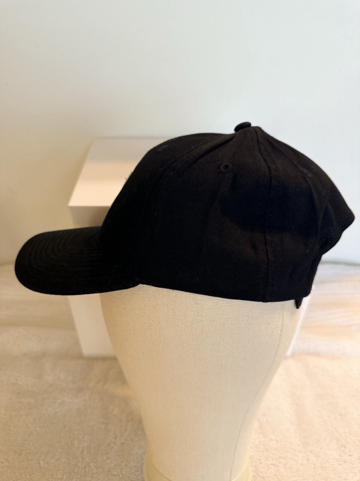 Black Baseball Hat OSFA w/Adidas Iron On Patch Snapback Cap Great Condition! 5