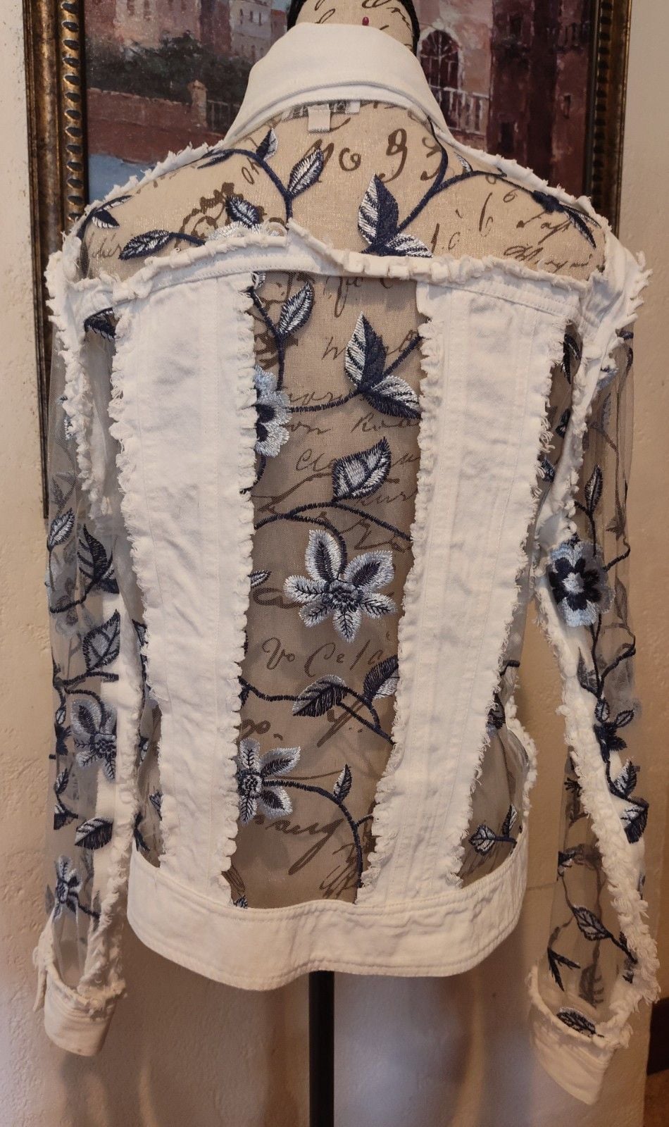 Gorgeous ADORE Pristine White Denim Jacket w Blue Floral Embroidered Sheer Sz L 6