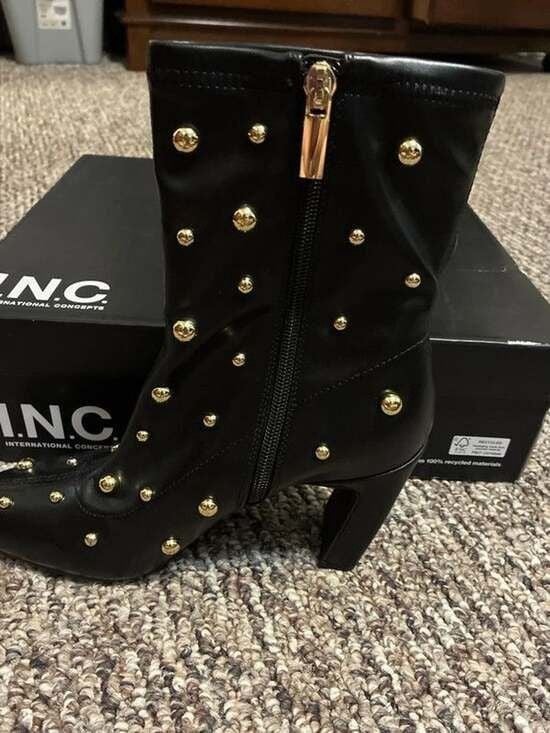 Women’s sz 7.5 new in box black gold studded zip up heeled boots I. N. C. 3