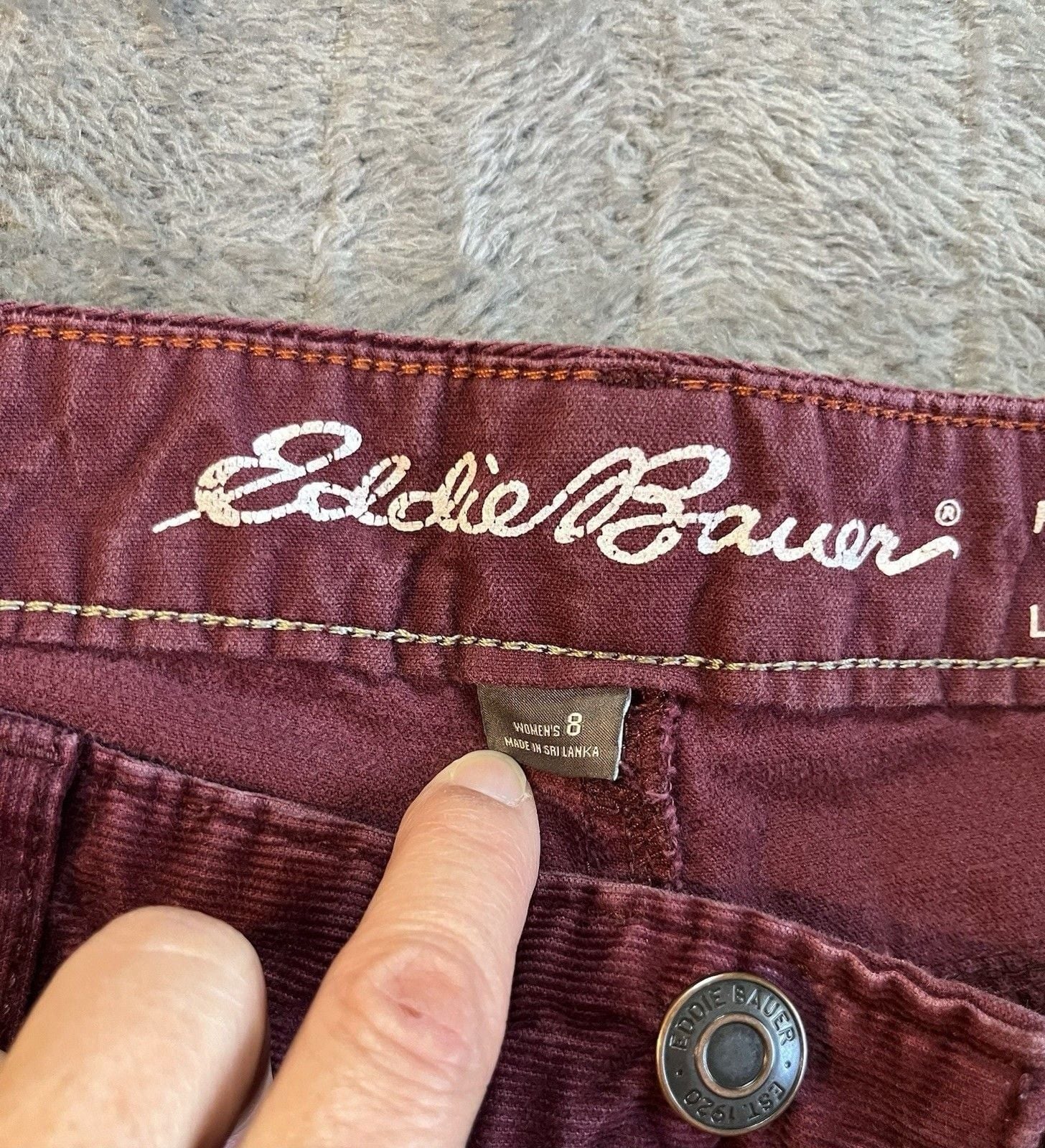 Women’s Eddie Bauer Corduroy Flare Pants Burgundy Size 8 Curvy Bootcut Fall 6