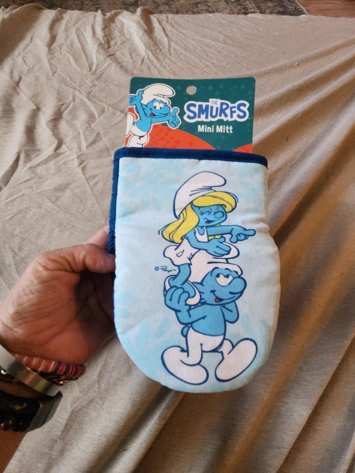 The Smurfs Smurfette Mini Oven Mitt Blue Cotton/Poly Hanging Loop MPN 22398 3
