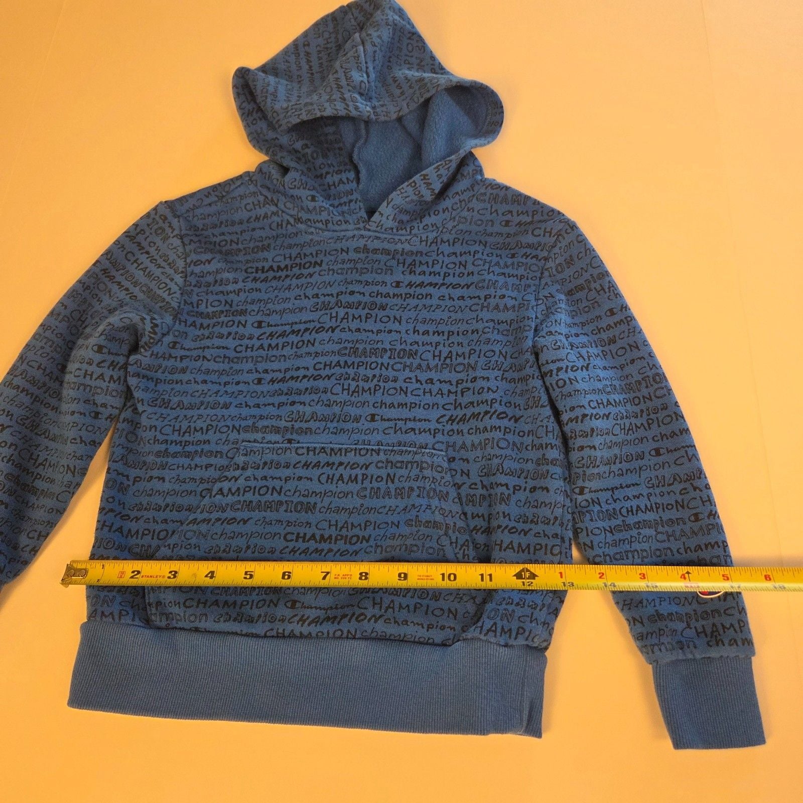 Champion Boys Kids blue Fleece Hoodie All Over Print Script Logo Size 5 13