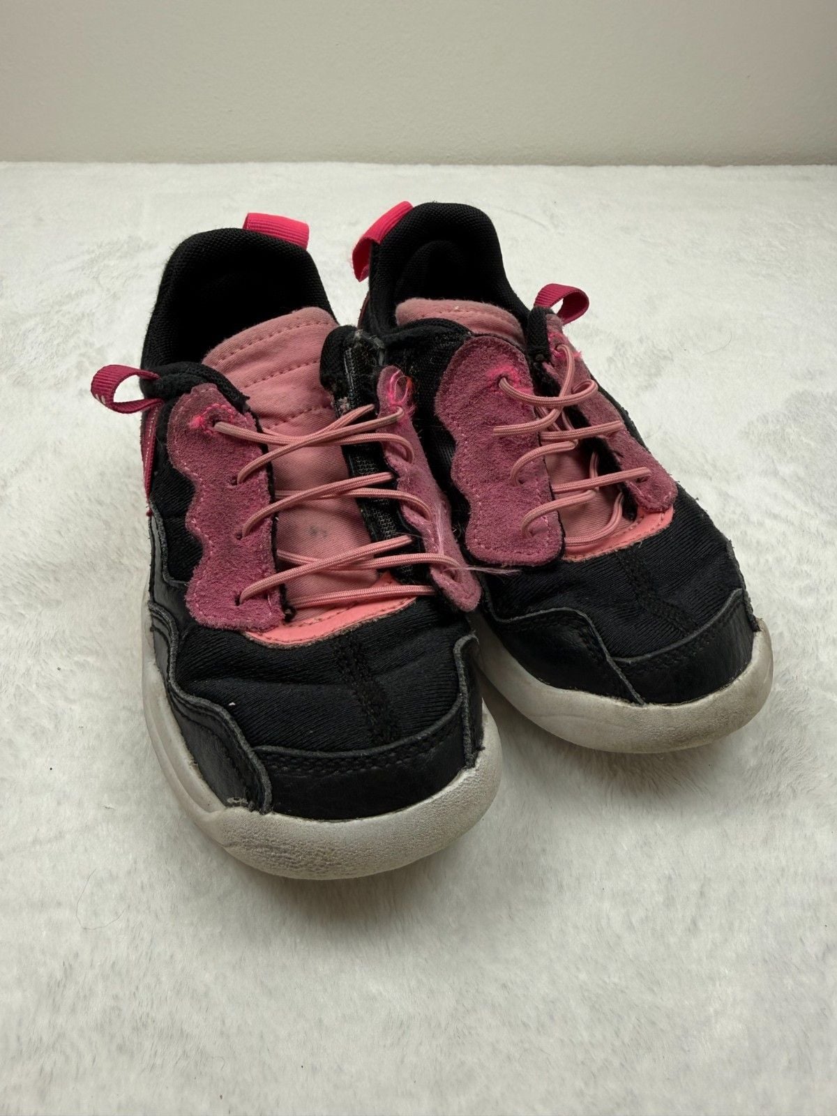 Air Jordan MA2 “Black Pinksicle” Pre School Size 12C 2