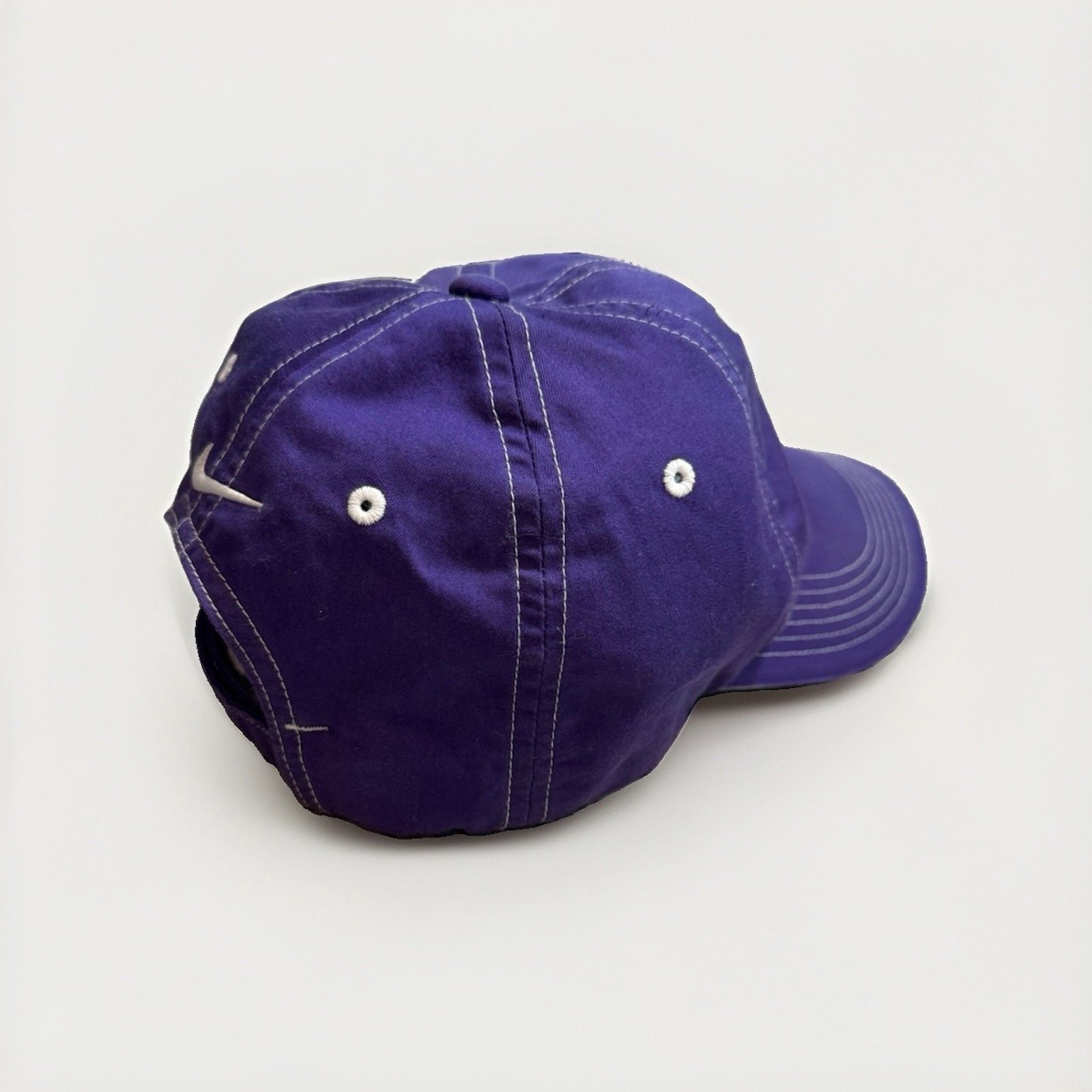 Nike Y2K Golf Strapback Hat Cap Swoosh Purple / White Stitch Performance 4