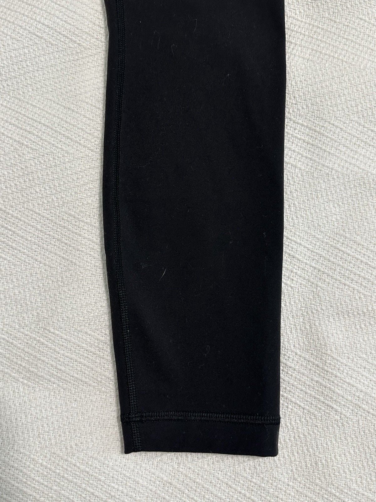 Lululemon Size 4 Womens Workout Pants Yoga Leggings Athletic Black 4