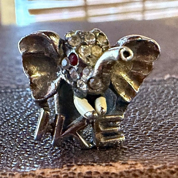 Vintage Bogoff “IKE” Eisenhower Rhinestone Elephant Lapel / Buttonhole Jewelry
