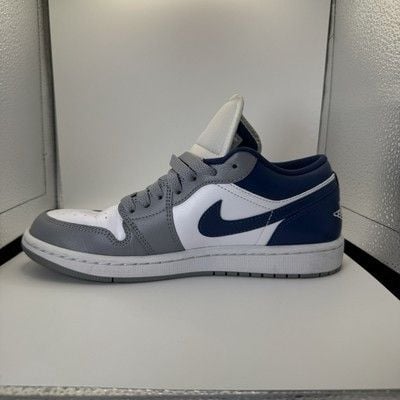 Jordan 1 Low French Blue/Stealth Wms 7.5 5