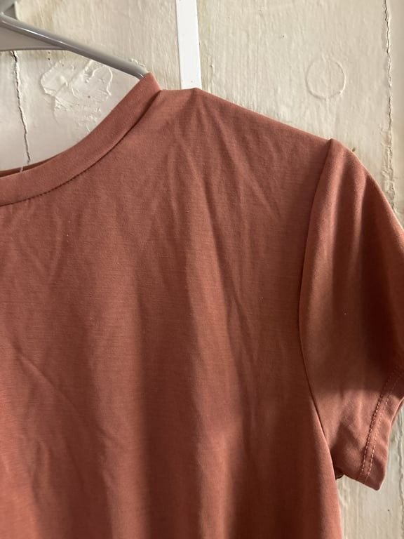 Green Envelope Women's Twist Knot Tee 4