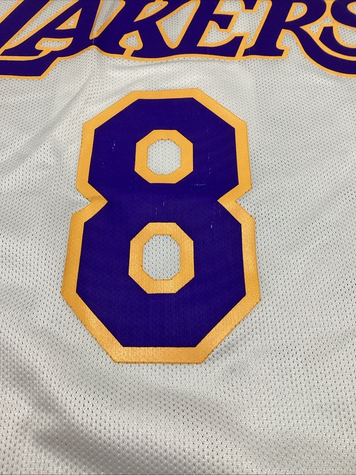 Kobe Bryant #8 Jersey White Reebok NBA Lakers Size Large Vintage 8