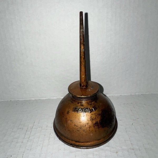 Vintage Eagle Oil Can Oiler Copper Color Long Spout Made USA Rusti