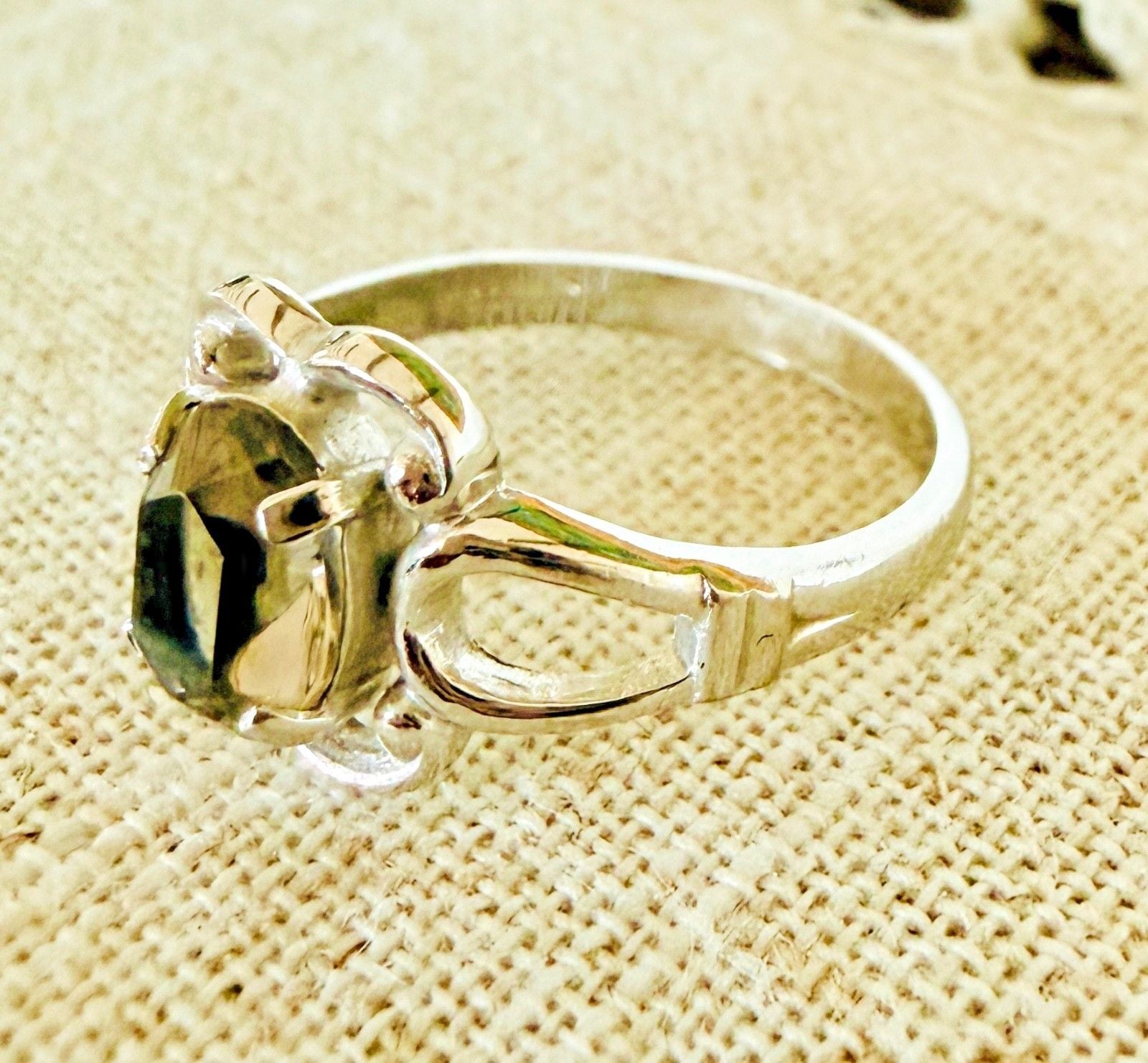 Vintage Rhodium Electroplate Ring Smoky Stone Pierced Shoulders Size 6.5 4