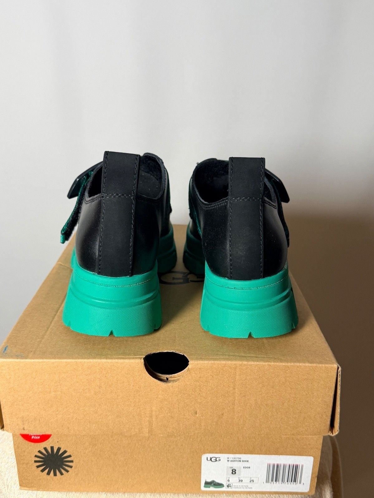 Product thumbnail 4