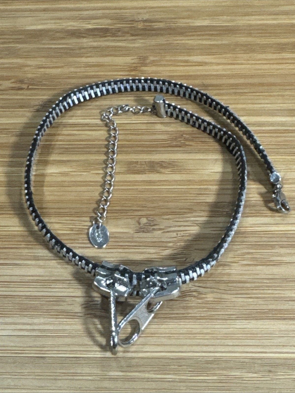 BCBGMAXAZRIA Zipper Necklace Punk Goth Black Silver Statement Halloween 6